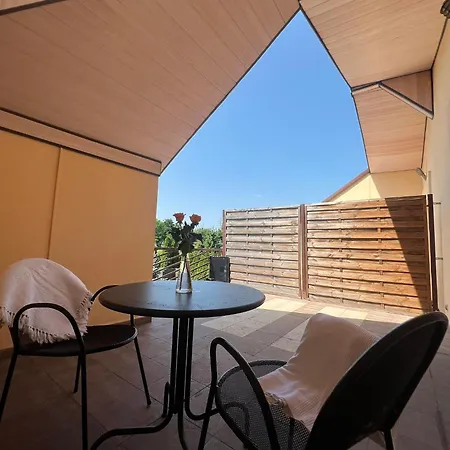 Bedrooms 3 Maja 15a *