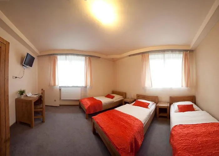 Quarto em Acomodações Particulares Bedrooms 3 Maja 15a Łódź