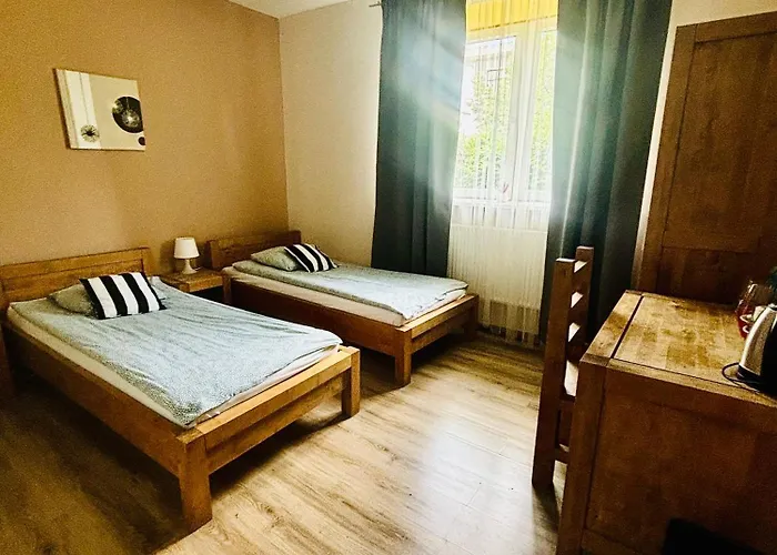 Bedrooms 3 Maja 15a منزل للإقامة *