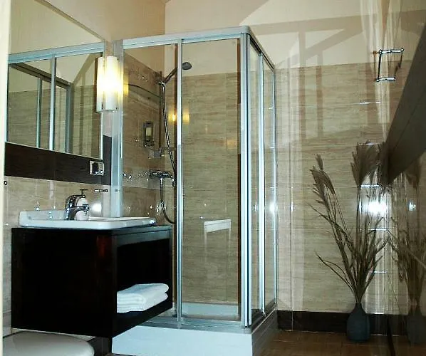 Quarto em Acomodações Particulares Bedrooms 3 Maja 15a